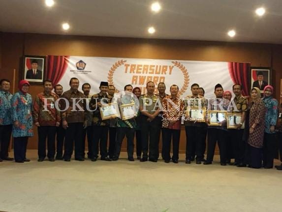 FB IMG 1526831985067